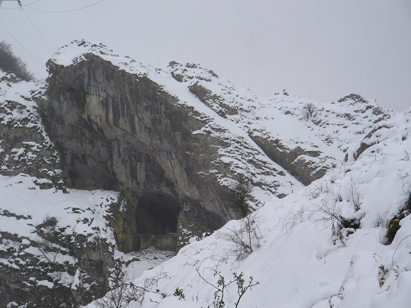 The San Adrian tunnel, called by locals Leizarrate, was a milestone of the migration routes in medieval times